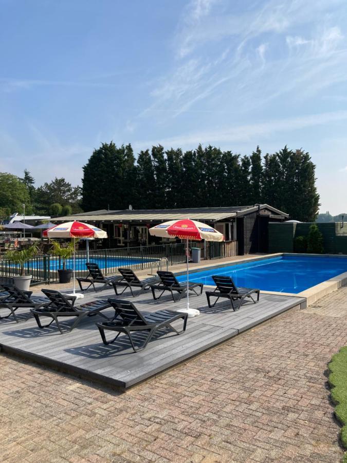 Woodlodge High Chaparral Oorsbeek Kültér fotó